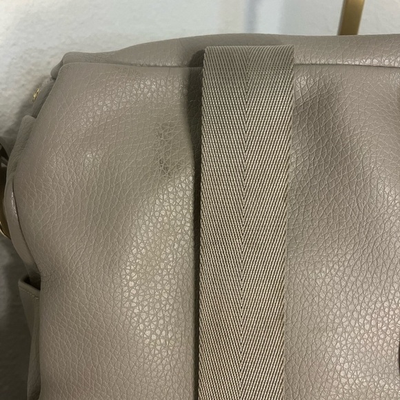 Fawn Design Tan Baby Bag Modern Minimalist - Picture 2 of 8